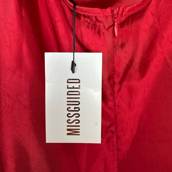 Elegant Vibrant Red Slip Dress - Picture 5 of 8